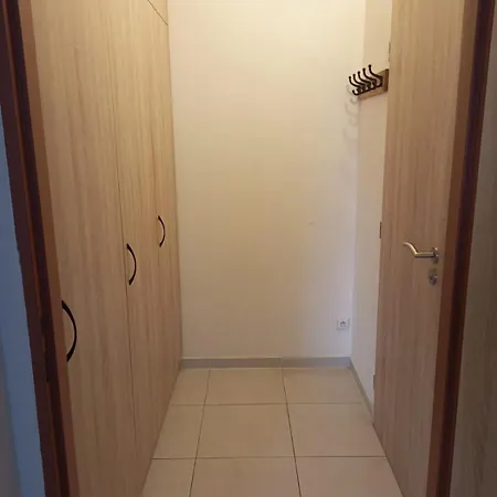 Apartment Klicperova